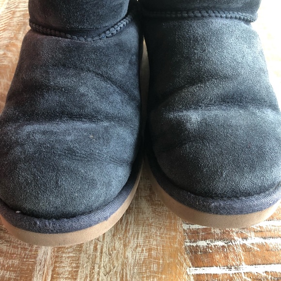 UGG women’s Bailey Bow II Boots - Picture 6 of 15